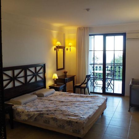 Beautiful 1St-Line Seaview Private Appartement In The Cliff Resort Obzor Kültér fotó